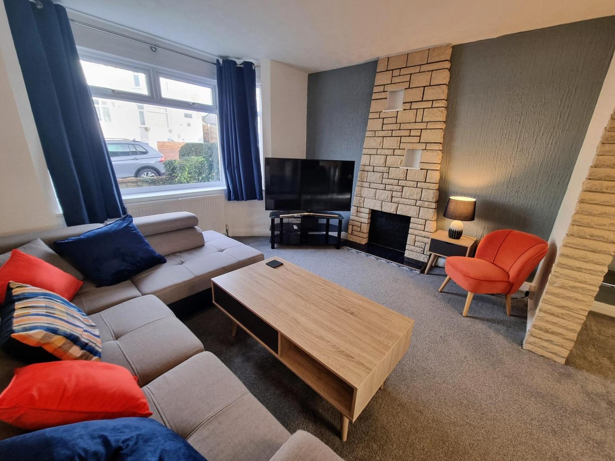 Cadogan House By Cliftonvalley *